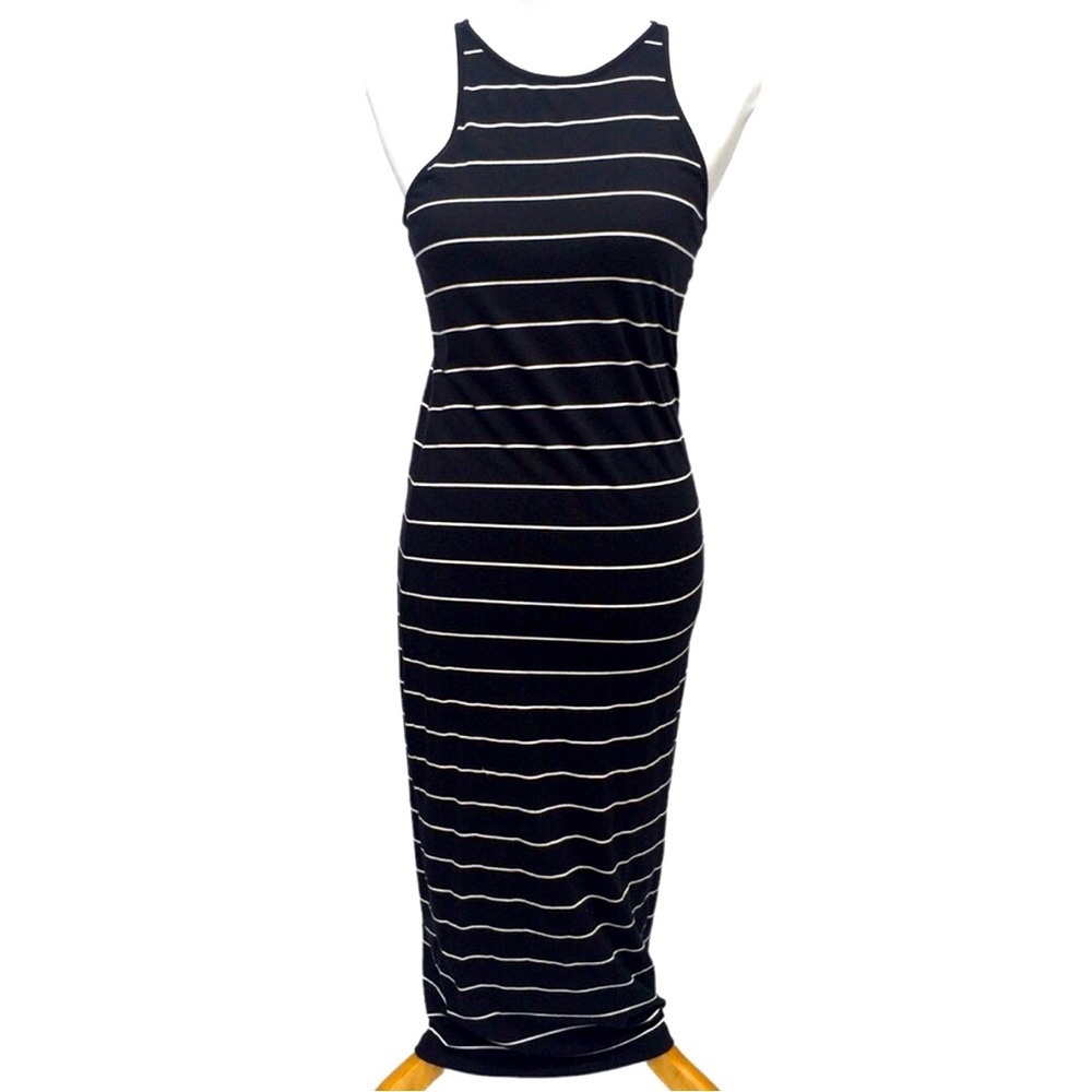 ATHLETA Racerback Maxi Black & White Striped Crewneck Fully Lined Dress Size XS.